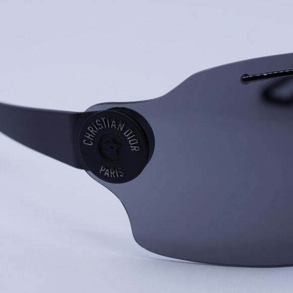 🕶️ New Dior DIORPACIFIC M1U 11A0 Sunglasses - Black Frame, Smoke Lenses - Picture 2 of 11